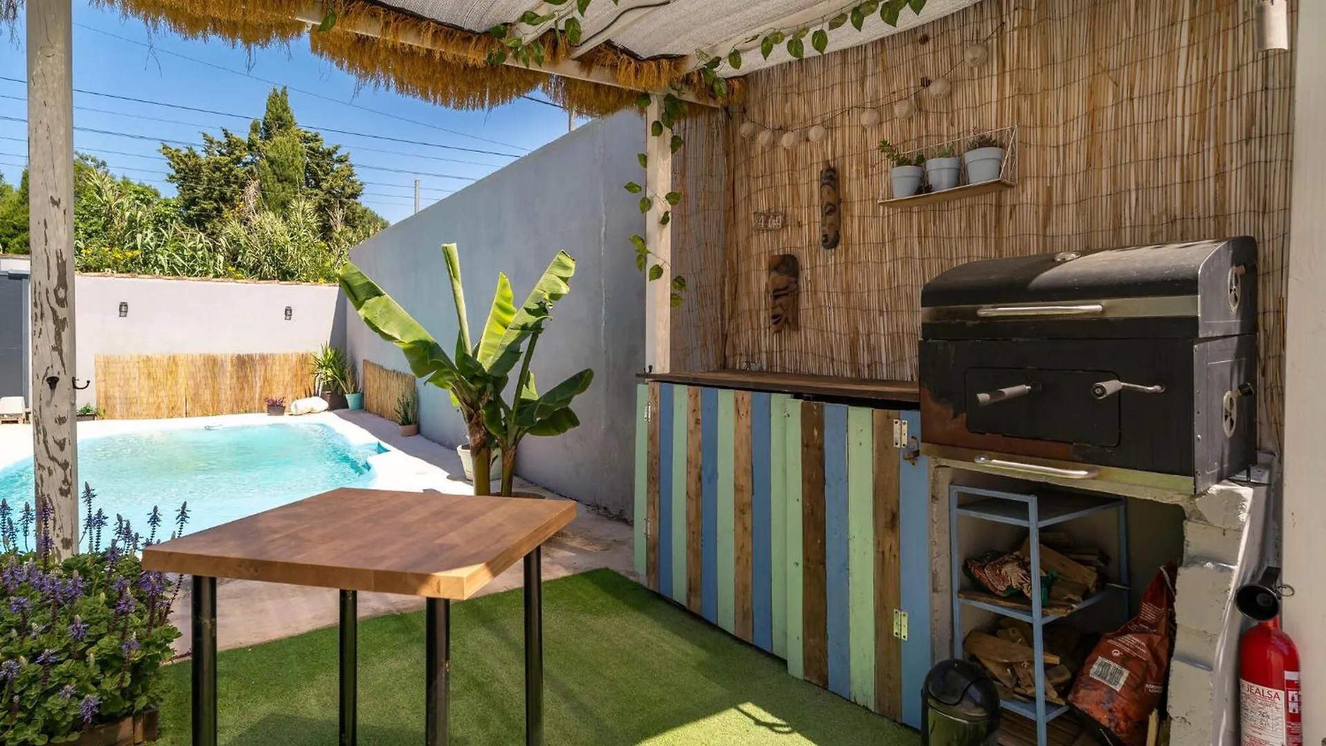別荘 Amazing Home In Chiclana De La Fronter With Private Swimming Pool, Can Be Inside Or Outside チクラナ・デ・ラ・フロンテーラ